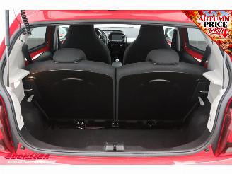 Peugeot 108 1.0 e-VTi Première Cruise Camera Bluetooth Clima picture 23