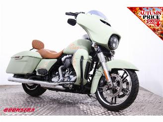 Harley-Davidson  103 FLHX Street Glide Jekill/Hyde Cruise Heizgriffe Navi Bluetooth 10.528 km! picture 2