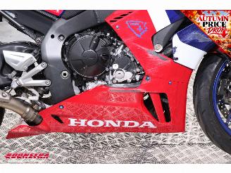 Honda  CBR 1000RR-R SP Fireblade eC-ABS LED Akrapovic Lap Timer Cruise picture 11