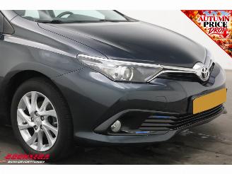 Toyota Auris 1.3 Aspiration Cruise Navi Camera Bluetooth Clima picture 5