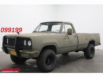 ojeté vozy dodávky Dodge W200 M884 Army 5.2 Mopar Aut. 4x4 Belastingvrij! 1977/6