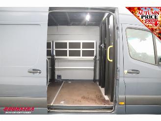 Mercedes eSprinter 55 kWh Cruise Camera Bluetooth Airco picture 6