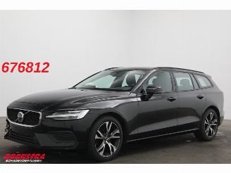 ojeté vozy osobní automobily Volvo V-60 2.0 B4 DCT Core ACC Navi Virtual Memory Leder SHZ LrHZ Camera PDC Clima 2025/6