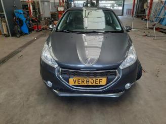 Auto da rottamare Peugeot 208 208 I (CA/CC/CK/CL), Hatchback, 2012 / 2019 1.2 Vti 12V PureTech 82 2012/11