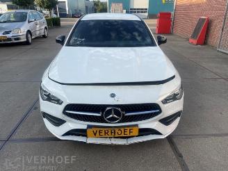 Sloopauto Mercedes Cla-klasse CLA Shooting Brake (118.6), Combi, 2019 2.0 CLA-250 Turbo 16V 2019/12
