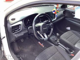 Kia Stonic Stonic (YB), SUV, 2017 1.0i T-GDi 12V Eco-Dynamics+ picture 5