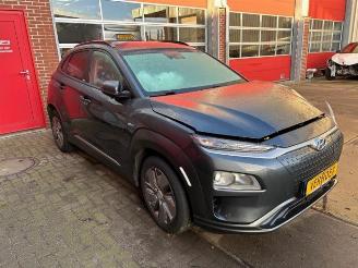 Auto da rottamare Hyundai Kona Kona (OS), SUV, 2017 / 2023 39 kWh 2020/10