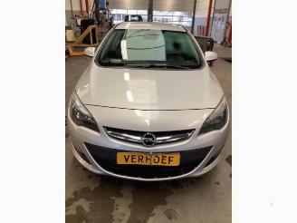Sloopauto Opel Astra Astra J (PC6/PD6/PE6/PF6), Hatchback 5-drs, 2009 / 2015 1.4 Turbo 16V 2012/9