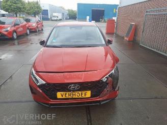 Uttjänta bilar auto Hyundai I-20 i20 (BC3), Hatchback 5-drs, 2020 1.0 T-GDI 100 Mild Hybrid 48V 12V 2023/7