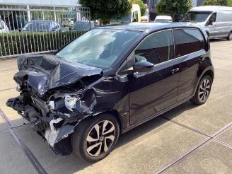 Coche siniestrado Volkswagen Up! Up! (121), Hatchback, 2011 e-Up! 2021/10