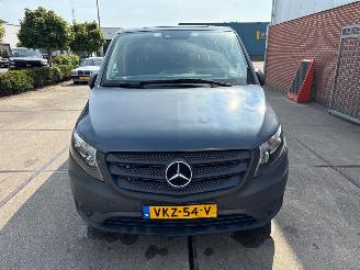 damaged commercial vehicles Mercedes Vito  2019/11