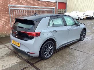 Volkswagen ID.3 ID.3 (E11/E12), Hatchback 5-drs, 2019 First, Life, Pro 58 kWh picture 3