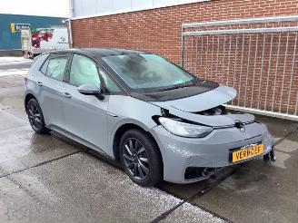 Volkswagen ID.3 ID.3 (E11/E12), Hatchback 5-drs, 2019 First, Life, Pro 58 kWh picture 2