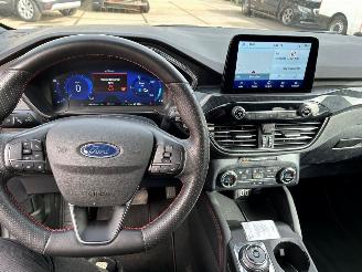 Ford Kuga  picture 12