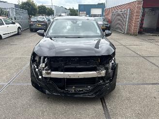krockskadad bil auto Peugeot 208  2023/10