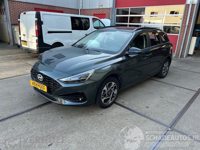 Hyundai I-30 i30 Wagon (PDEF), Combi, 2017 1.0 T-GDI 12V