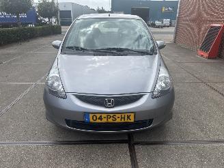 Vaurioauto  passenger cars Honda Jazz  2004/10