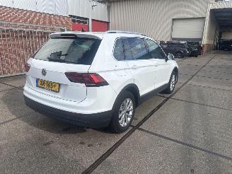 Volkswagen Tiguan  picture 4
