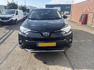  Toyota Rav-4  2016/8