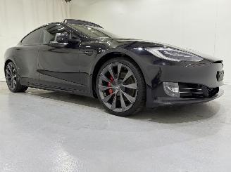 damaged passenger cars Tesla Model S 100D P 568kW Ludicrous+ 2017/8
