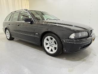 škoda osobní automobily BMW 5-serie Touring 525i Special Exe Aut 2002/1