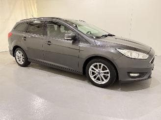 Coche accidentado Ford Focus Wagon 1.0 Ecoboost Edition 2017/7
