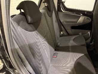 Toyota Aygo HB 1.0-12V Airco picture 20