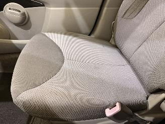 Toyota Aygo HB 1.0-12V Airco picture 27