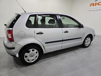 Volkswagen Polo 1.4-16V AUT 5.Drs picture 20