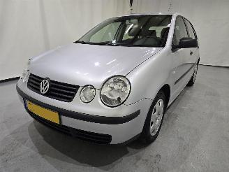 Volkswagen Polo 1.4-16V AUT 5.Drs picture 3