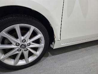 Toyota Prius Plus Premium 1.8 CVT AUT 7-seats Pano picture 13