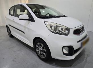 Schadeauto Kia Picanto 1.2 CVVT Plus Pack NAP 2012/4