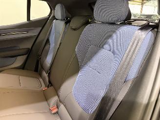 Volvo EX30 Extended Pure 69kWh 200kW picture 29