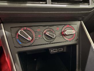 Volkswagen Polo HB 1.0 TSI DSG R-Line picture 14