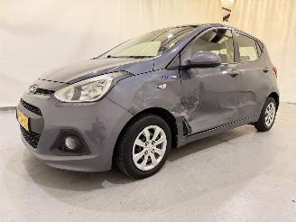 Hyundai I-10 HB 1.0i Blue Go! Navi/Clima picture 3
