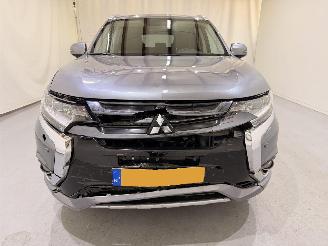 Mitsubishi Outlander 2.0 PHEV Instyle+ 4WD Aut. picture 10