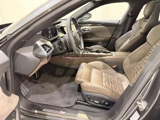 Audi E-tron GT RS 93kWh/440kW Pano picture 47