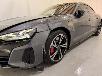 Audi E-tron GT RS 93kWh/440kW Pano picture 11