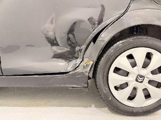 Citroën C1 HB 1.0 VTi 72 Millenium Airco picture 10