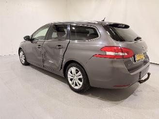 Peugeot 308 SW 1.6 Blue HDI 120 Executive picture 41