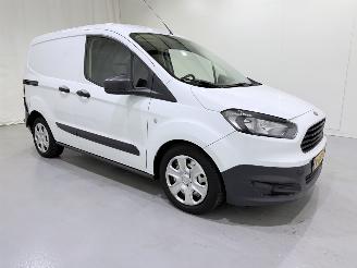 skadebil bedrijf Ford Transit Courier Van 1.5 TDCI Airco NAP 2016/11