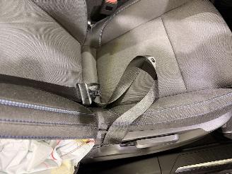 Lynk & Co 01 1.5 Plug-in Hybrid Pano/Apple picture 31