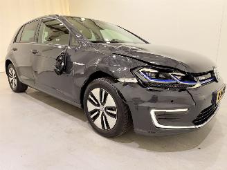 Volkswagen e-Golf VII HB E-DITION Aut picture 30