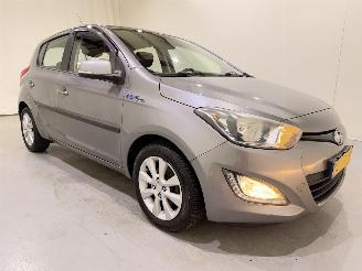  Hyundai I-20 HB 1.2 i-Deal Navi/Airco 2014/2