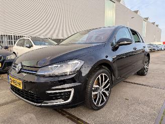 Volkswagen Golf VII e-Golf Limited 100kW picture 3