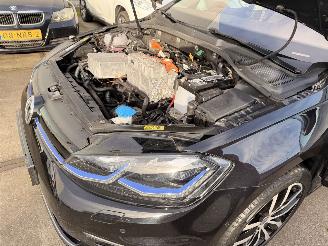 Volkswagen Golf VII e-Golf Limited 100kW picture 20