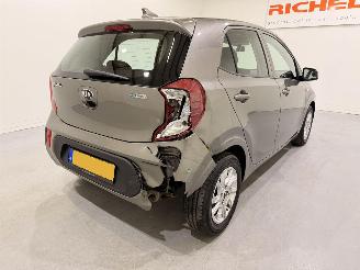 Kia Picanto 1.0 Comfortplus Navigator picture 6