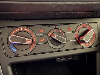 Volkswagen Polo HB VI 1.0 TSI Comf. Bus. Navi/Pano picture 24