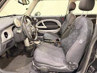 Mini Mini 1.6 One Pepper Automaat Pano picture 32