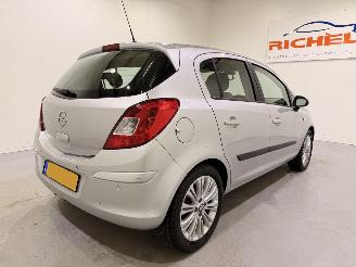 Opel Corsa HB 1.4 Cosmo Navi/Clima/NAP picture 6